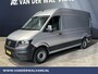 Volkswagen Crafter 2.0 TDI 140 pk L3H3 L2H2 Euro6 Airco | PDC | 3000kg trekvermogen | Apple Carplay Android Auto, Parkeersensoren, Bijrijdersbank