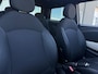 MINI Cooper Mini 1.6 Business Line met elec panoramdak en parkeersensoren en airco en stoelverwarming