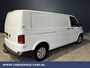 Volkswagen Transporter 2.0 TDI 150 pk L2H1 Euro6 Airco | Trekhaak | Apple Carplay | Android Auto Parkeersensoren, Cruisecontrol