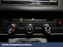 Volkswagen Transporter 2.0 TDI 150 pk L2H1 Euro6 Airco | Trekhaak | Apple Carplay | Android Auto Parkeersensoren, Cruisecontrol