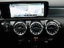 Mercedes-Benz A-klasse 200 Premium SFEERVERLICHTING WIDE-SCREEN CAMERA LEER