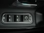 Mercedes-Benz A-klasse 200 Premium SFEERVERLICHTING WIDE-SCREEN CAMERA LEER
