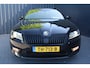Skoda Superb Combi 2.0 TDI 140Kw EURO6 4x4 Sportline Business - PANORAMADAK - NAVIGATIE - XENON - 19" VELGEN