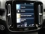 Volvo XC40 T4 Recharge R-Design Plug in Hybrid | PHEV | Camera | Carplay | LED | Alcantara Sportstoelen Verwarmd | Stuurwielverwarming | 19'' L.M. |