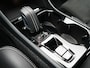 Volvo XC40 T4 Recharge R-Design Plug in Hybrid | PHEV | Camera | Carplay | LED | Alcantara Sportstoelen Verwarmd | Stuurwielverwarming | 19'' L.M. |
