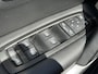 Renault Kadjar 1.3 TCe Intens / Trekhaak 1500KG Trekgewicht / Vierseizoensbanden / Navigatie / Climate Control / Half lederen bekleding /