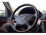 Mercedes-Benz E-klasse Combi 320 255 pk Avantgarde / 7-Zitter/ Xenon/ Leder/ Sport-Stoelen/Stoel.Verw/ Harman&Kardon/ Trekhaak/ 16'' LMV
