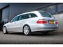 Mercedes-Benz E-klasse Combi 320 255 pk Avantgarde / 7-Zitter/ Xenon/ Leder/ Sport-Stoelen/Stoel.Verw/ Harman&Kardon/ Trekhaak/ 16'' LMV