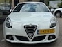 Alfa Romeo Giulietta 1.4 T Distinctive Automaat Navi Clima Cruise PDC