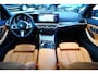 BMW 3-Serie 330e xDrive M-pakket | BMW LED | Adaptieve Cruise | Camera | Harman/Kardon | Carbon | Driving Assistant | Active Guard