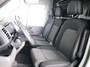 Volkswagen Crafter 35 2.0 TDI L3H3 EURO VI 140 pk Automaat (DSG) | Verlengde garantie | Navigatie | Parkeersensoren (Zijflankbescherming) | Achteruitrijcamera | Cruise control | 2 zitplaatsen rechtsvoor |