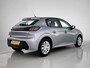 Peugeot 208 Active 75 pk | Navigatie | Airco | Cruise Control | Bluetooth | DAB Ontvanger | Lederen Stuurwiel | Buitenspiegels Elektrisch Verstel -en Verwarmbaar | Centrale Deurvergrendeling met Afstandsbediening | Apple Carplay/Android Auto |
