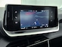 Peugeot 208 Active 75 pk | Navigatie | Airco | Cruise Control | Bluetooth | DAB Ontvanger | Lederen Stuurwiel | Buitenspiegels Elektrisch Verstel -en Verwarmbaar | Centrale Deurvergrendeling met Afstandsbediening | Apple Carplay/Android Auto |