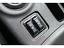Mitsubishi Outlander 2.0 PHEV Limited Edition X-Line | Incl. 12 maanden garantie | Trekhaak | Camera | Stoelverwarming | Schuif/kantel dak | Parkeersensoren | Cruise control | 18" velgen | Climate control | Isofix | Elektrische kofferklep | Keyless entry + start |