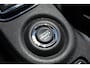 Mitsubishi Outlander 2.0 PHEV Limited Edition X-Line | Incl. 12 maanden garantie | Trekhaak | Camera | Stoelverwarming | Schuif/kantel dak | Parkeersensoren | Cruise control | 18" velgen | Climate control | Isofix | Elektrische kofferklep | Keyless entry + start |