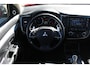 Mitsubishi Outlander 2.0 PHEV Limited Edition X-Line | Incl. 12 maanden garantie | Trekhaak | Camera | Stoelverwarming | Schuif/kantel dak | Parkeersensoren | Cruise control | 18" velgen | Climate control | Isofix | Elektrische kofferklep | Keyless entry + start |