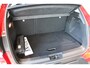 Renault Captur 1.3 TCe 130 Intens | AUTOMAAT | Trekhaak | Stoelverwarming | Dodehoek detectie | Camera achter | Parkeer sensoren voor |