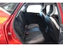 Renault Captur 1.3 TCe 130 Intens | AUTOMAAT | Trekhaak | Stoelverwarming | Dodehoek detectie | Camera achter | Parkeer sensoren voor |