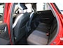 Renault Captur 1.3 TCe 130 Intens | AUTOMAAT | Trekhaak | Stoelverwarming | Dodehoek detectie | Camera achter | Parkeer sensoren voor |