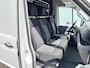 Volkswagen Crafter 2.0 TDI 140 PK L3H3 Cruise Control Apple Carplay Camera Parkeersensoren voor achterL3H3 Airco Cruise C