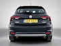 Fiat Tipo Cross Hybrid 130 pk Automaat | Navigatie | Achteruitrijcamera | LED Dagrijverlichting | Lederen Stuurwiel en Versnellingspook | Start/Stop Systeem | Climate Control | Cruise Control | Buitenspiegels Elektrisch Verstel -en Verwarmbaar | Apple Carplay/Android Auto |