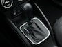 Fiat Tipo Cross Hybrid 130 pk Automaat | Navigatie | Achteruitrijcamera | LED Dagrijverlichting | Lederen Stuurwiel en Versnellingspook | Start/Stop Systeem | Climate Control | Cruise Control | Buitenspiegels Elektrisch Verstel -en Verwarmbaar | Apple Carplay/Android Auto |