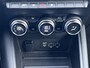 Renault Captur 1.3 Mild Hybrid 160 R.S. Line Automaat / Trekgewicht 1.500 kg / Navigatie groot scherm / Apple Carplay Android / 18" LM wielen /