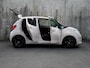 Citroën C1 Shine 1.0 VTi 72pk ACHTERUITRIJCAMERA | CLIMA | 15''LM | LIMITER | DAB | USB | 24 MND GARANTIE