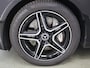 Mercedes-Benz E-klasse 300e Estate AMG Line Mercedes-Benz E-klasse Estate 300 e AMG Line | Night | Panoramadak | Lederen bekleding | Widescreen | Sfeerverlichting | Stoelverwarming |
