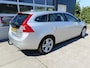 Volvo V60 2.4 D6 Twin Engine Momentum AWD