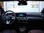 Mercedes-Benz A-klasse 200 Launch Edition Premium Plus Panoramadak | Cruise control | Lichtmetalen velgen | Halflederen bekleding | Sfeerverlichting | Verwarwarmbare voorstoelen |