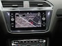 Volkswagen Tiguan Allspace 1.5 TSI Highline Business R 7p. | Automaat | Navigatie | Airco | Panorama dak | Leder | Stoelverwarming | 360 camera | Head-up display | Apple carplay |