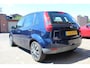 Ford Fiesta 1.4-16V Ghia *AIRCO*