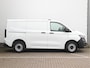 Volkswagen Transporter 2.0 TDI L1H1 28 150pk | BPM-vrij | Achterdeuren | Camera | Cruise control | App-connect | Airco |