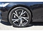 Volvo V90 T8 390PK AWD R-Design HUD | H&K | Trekhaak | Luchtvering | 360 camera | 19"LMV