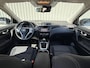 Nissan Qashqai 1.6 Connect Edition / Trekhaak 1500KG trekgewicht / Panoramadak / Stoelverwarming / 360 Camera / Keyless / Navigatie /
