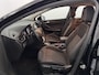 Opel Astra 1.4 Turbo Online Edition Half leder, Parkeersensoren, Navi, Keyless start, Rijstrook correctie, Cruise control