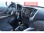 Mitsubishi L200 2.4 DI-D Club Cab Intense | 4WD | Camera | Climate | Trekhaak | Origineel NL |