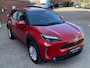 Toyota Yaris Cross 1.5 Hybrid DYNAMIC HEAD-UP STOEL/STUURVERW KEYLESS EL-ACHTERKLEP NAVI CAMERA APPLE/ANDROID CLIMA BLUETOOTH