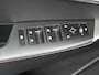 Kia EV6 Light Edition 58 kWh - Stoel-/stuurverwarming - Cruise Control Adaptief - Apple CarPlay/Android Auto - Fabrieksgarantie tot 06-2031