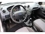 Ford Fiesta 1.4-16V Ambiente Airco, Lichtmetalen wielen, Radio cd speler, Elektrische ramen