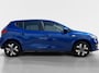 Dacia Sandero 90PK TCe Journey Automaat | Stoelverwarming | Airco | Camera | Parkeersensoren | Armsteun | Apple CarPlay/Android Auto | Lichtmetalen Velgen | Licht & Regen Sensor | Full LED |