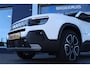 Jeep Avenger 1.2 e-Hybrid Summit | Adaptieve Cruise | Camera | JBL audio | Navi | elektr. klep| Keyless | Navi | Stoelverwarming |