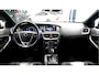 Volvo V40 1.5 T3 112kW/152pk Aut6 Polar+ Sport PANORAMADAK + HARMAN/KARDON + LEER/ALCANTARA + PARKEERASSISTENT + CRUISE CONTROL + KEYLESS ENTRY&GO + AFN.TREKHAAK + ON-CALL + CAMERA + FULL LED + PARKEERSENSOREN + 17" LM-VELGEN!!
