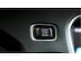 Volvo V40 1.5 T3 112kW/152pk Aut6 Polar+ Sport PANORAMADAK + HARMAN/KARDON + LEER/ALCANTARA + PARKEERASSISTENT + CRUISE CONTROL + KEYLESS ENTRY&GO + AFN.TREKHAAK + ON-CALL + CAMERA + FULL LED + PARKEERSENSOREN + 17" LM-VELGEN!!