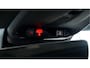 Volvo V40 1.5 T3 112kW/152pk Aut6 Polar+ Sport PANORAMADAK + HARMAN/KARDON + LEER/ALCANTARA + PARKEERASSISTENT + CRUISE CONTROL + KEYLESS ENTRY&GO + AFN.TREKHAAK + ON-CALL + CAMERA + FULL LED + PARKEERSENSOREN + 17" LM-VELGEN!!