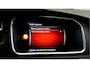 Volvo V40 1.5 T3 112kW/152pk Aut6 Polar+ Sport PANORAMADAK + HARMAN/KARDON + LEER/ALCANTARA + PARKEERASSISTENT + CRUISE CONTROL + KEYLESS ENTRY&GO + AFN.TREKHAAK + ON-CALL + CAMERA + FULL LED + PARKEERSENSOREN + 17" LM-VELGEN!!