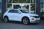 Volkswagen T-Roc 1.5 TSI 150PK R-LINE, Clima, Navi, LED, PDC Rondom, etc.