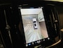 Volvo V90 T6 AWD Recharge Plus Dark Long Range | Trekhaak | 360° Camera | Crystal White | Schuifdak | Harman Kardon | Adaptieve Cruise Control | Stoel en Stuurwielverwarming | Full LED meesturende koplampen | Pilot Assist | BLIS Dode Hoek Detectie | Voorstoelen ele