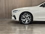 Volvo V90 T6 AWD Recharge Plus Dark Long Range | Trekhaak | 360° Camera | Crystal White | Schuifdak | Harman Kardon | Adaptieve Cruise Control | Stoel en Stuurwielverwarming | Full LED meesturende koplampen | Pilot Assist | BLIS Dode Hoek Detectie | Voorstoelen ele